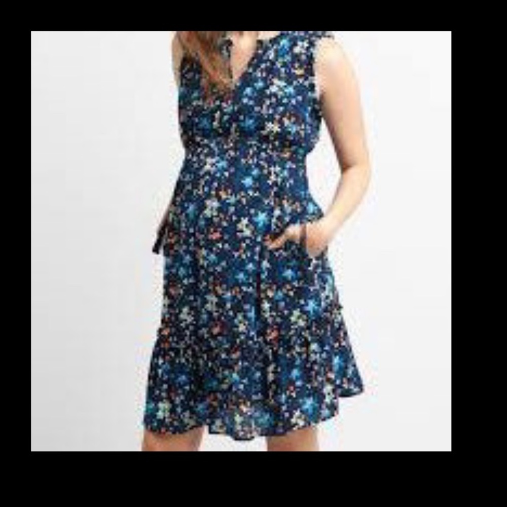 Gap maternity dress